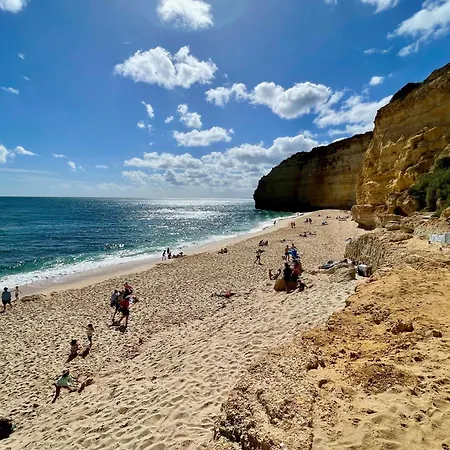 Апартаменты Modern Seaview Nr 805 Карвоейру