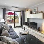 Modern Seaview Nr 805 Lägenhet
